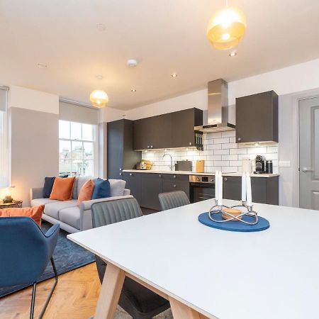 Pass The Keys Stunning 2 Bed Retreat In The Heart Of Bath Apartamento Exterior foto