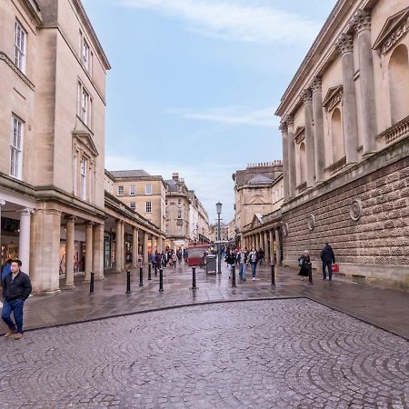 Pass The Keys Stunning 2 Bed Retreat In The Heart Of Bath Apartamento Exterior foto