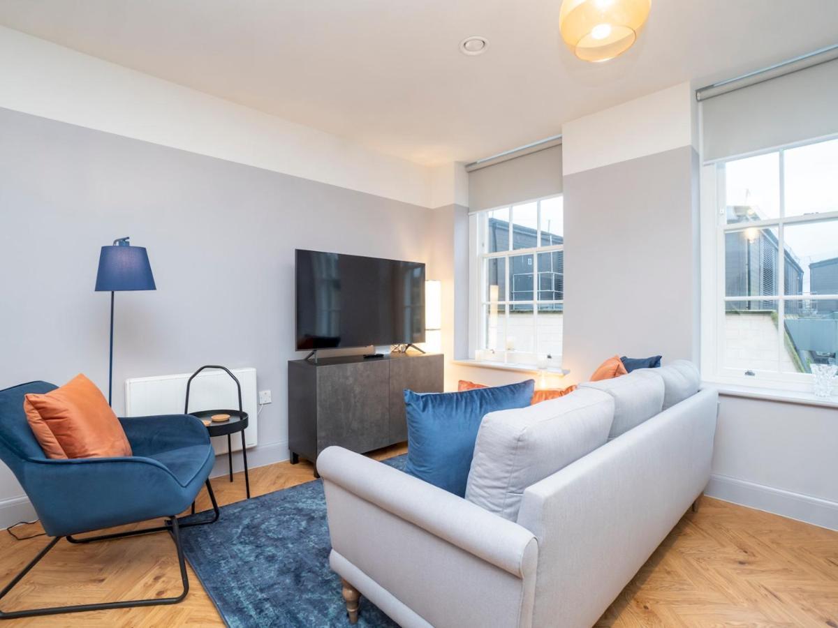 Pass The Keys Stunning 2 Bed Retreat In The Heart Of Bath Apartamento Exterior foto