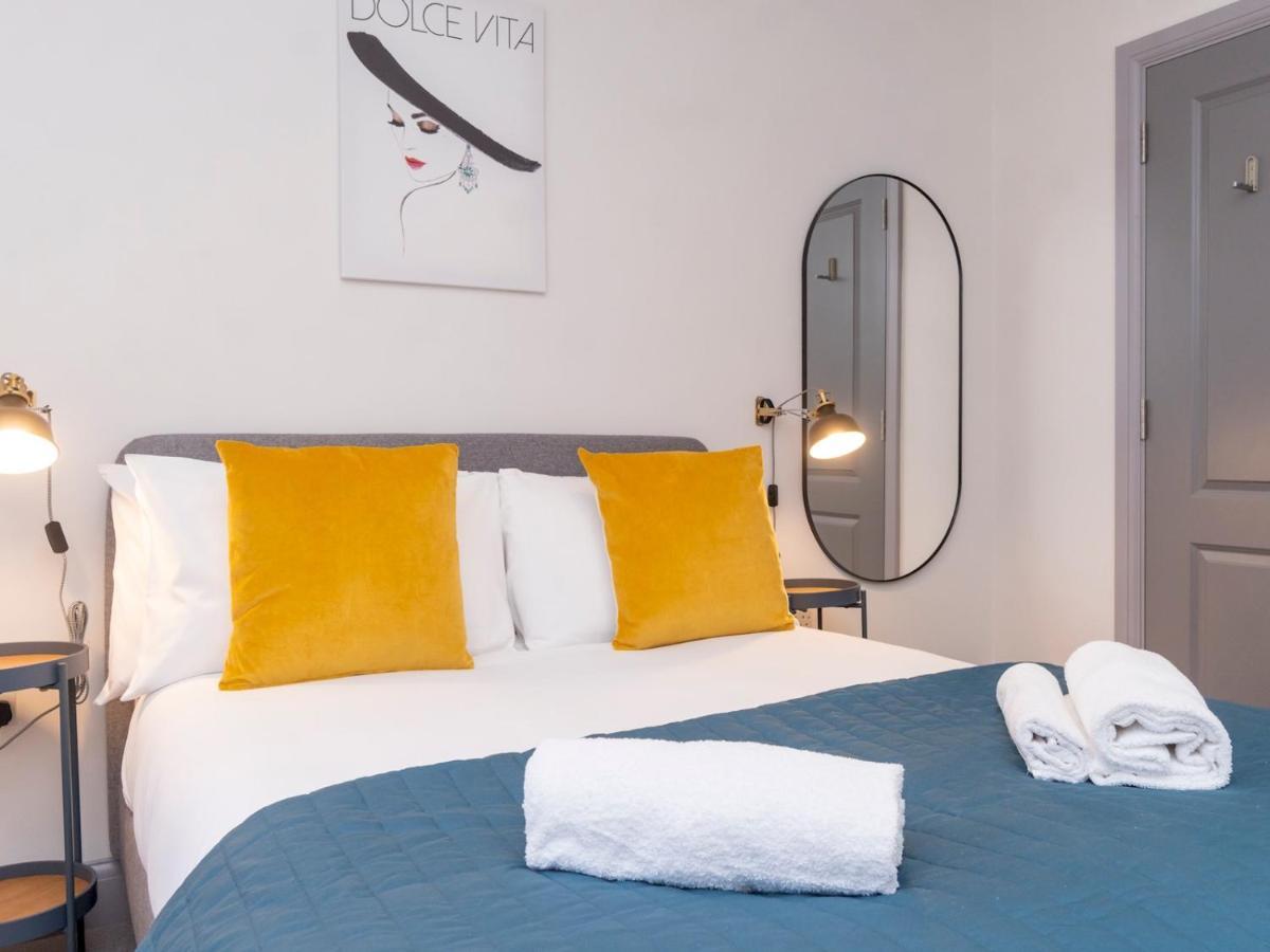 Pass The Keys Stunning 2 Bed Retreat In The Heart Of Bath Apartamento Exterior foto